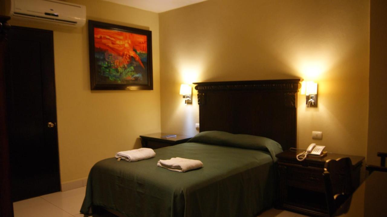 Hotel San Francisco ซาลินาครูซ ภายนอก รูปภาพ